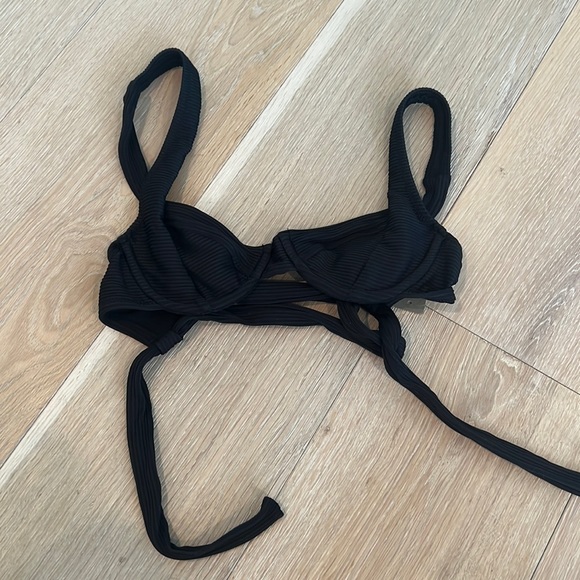 NWT J Crew Black Ribbed cross-back underwire bikini top 32A and XXS bottom - Picture 3 of 8